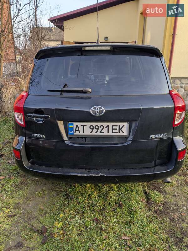 Внедорожник / Кроссовер Toyota RAV4 2007 в Богородчанах