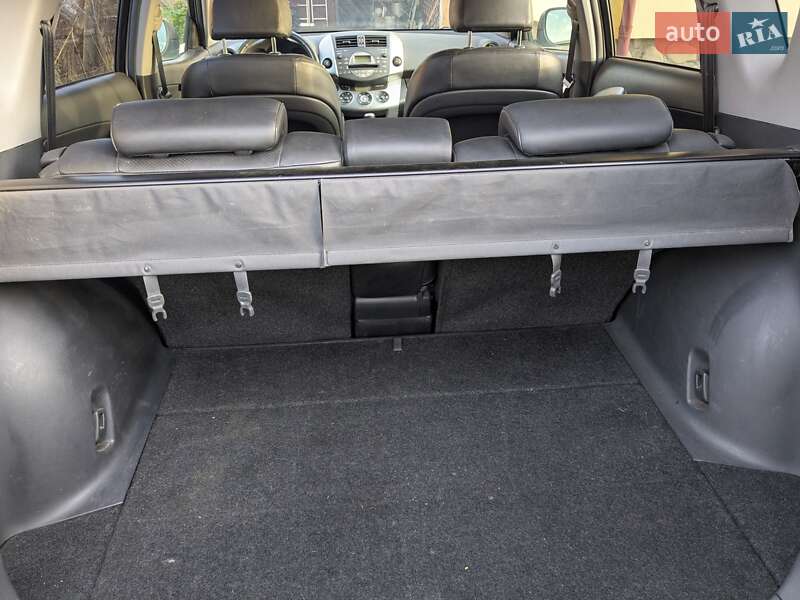 Внедорожник / Кроссовер Toyota RAV4 2007 в Богородчанах