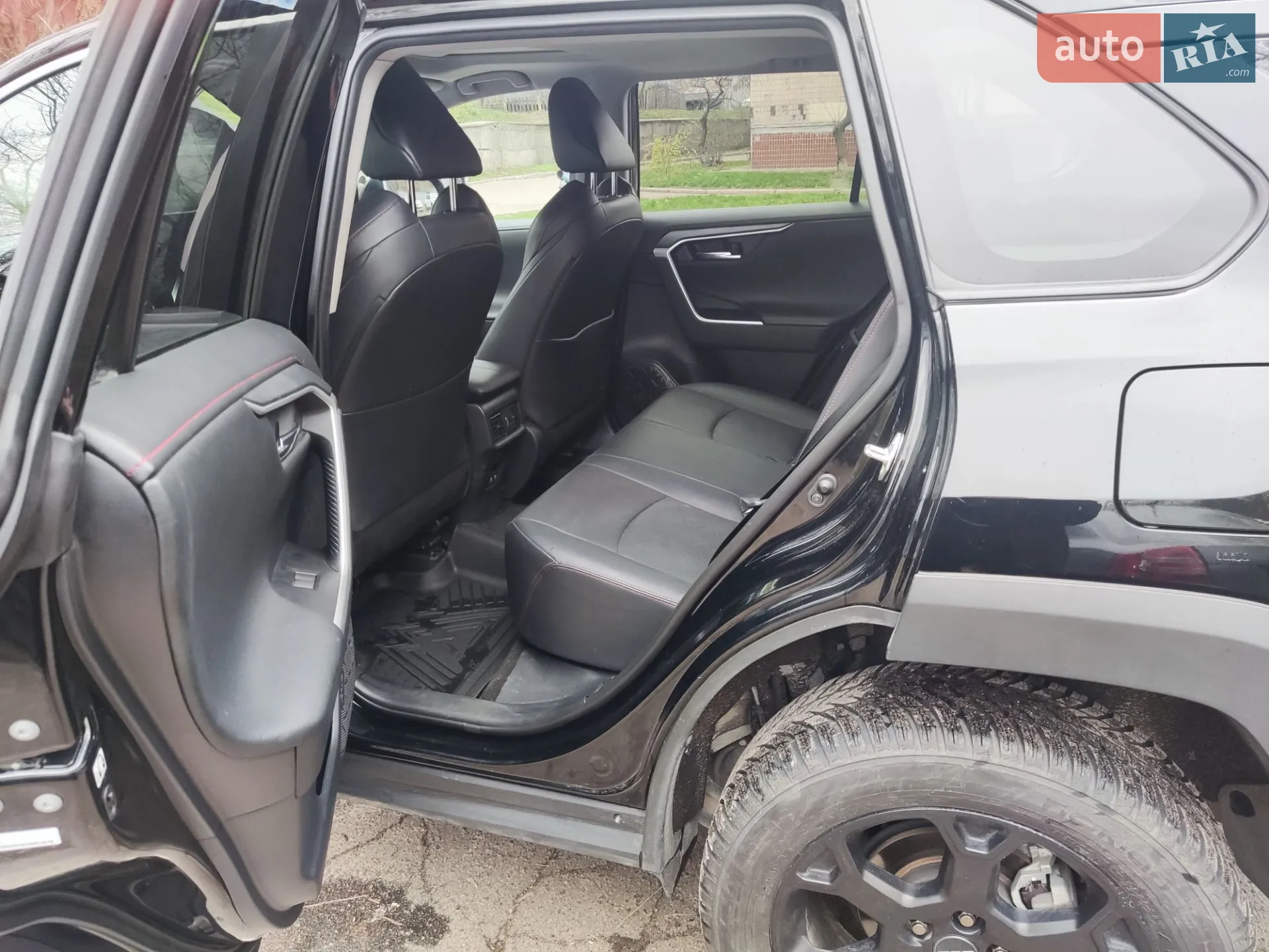 2019 Toyota RAV 4 - мініатюра 13