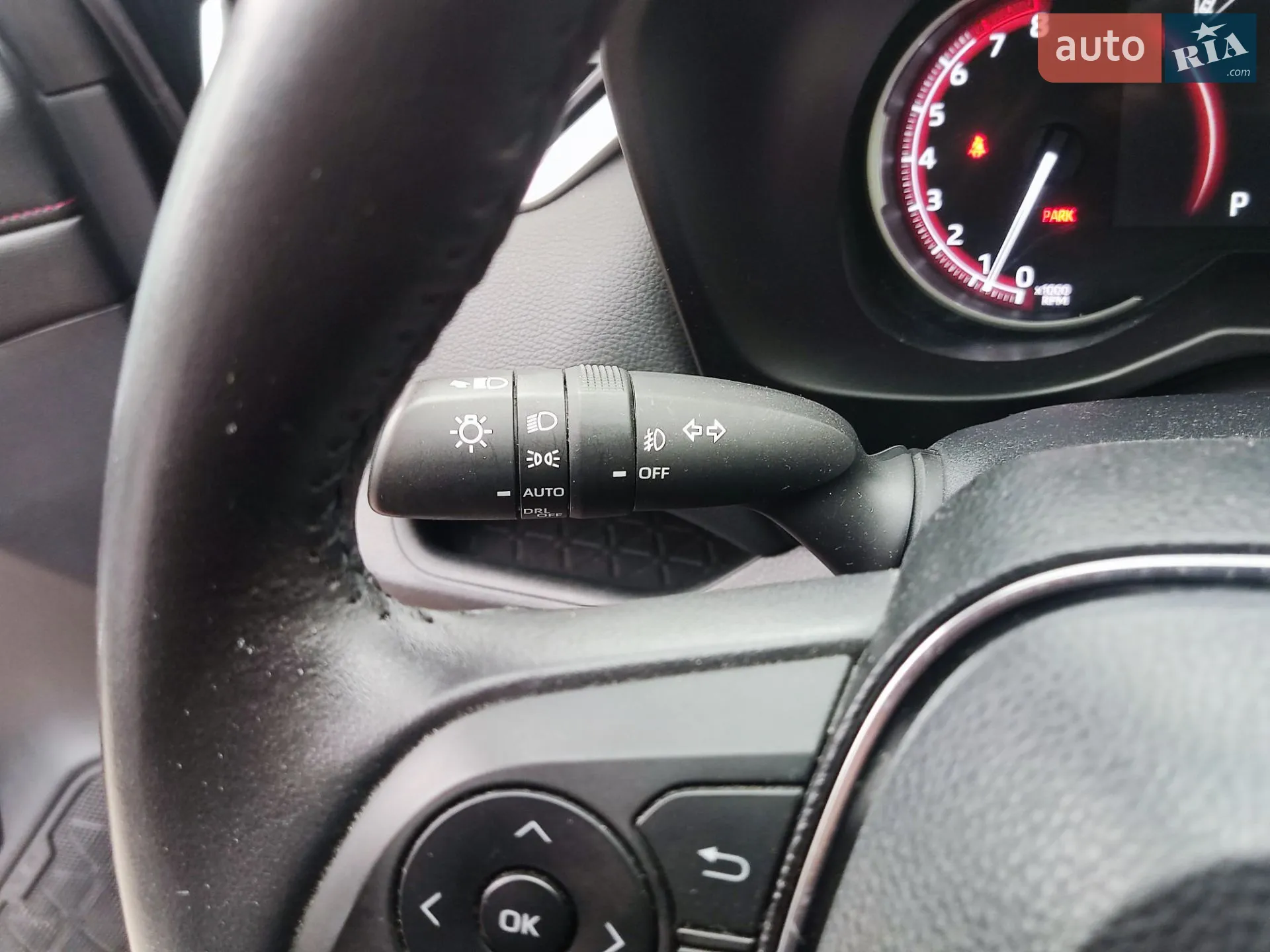 2019 Toyota RAV 4 - мініатюра 29