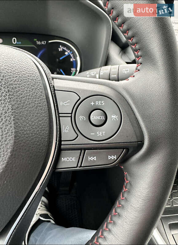 Внедорожник / Кроссовер Toyota RAV4 2021 в Киеве фото 36 Внедорожник / Кроссовер Toyota RAV4 2021 в Киеве