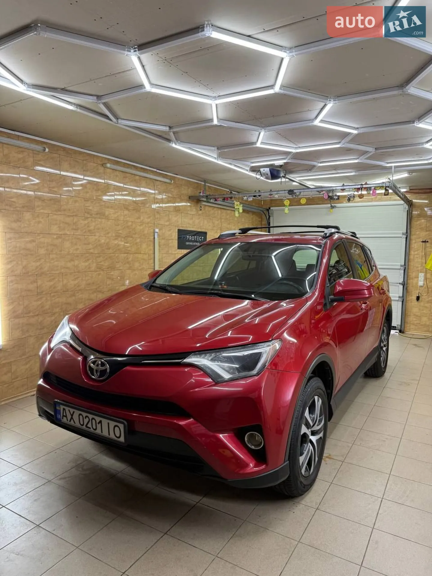 2016 Toyota RAV 4 - фото 1