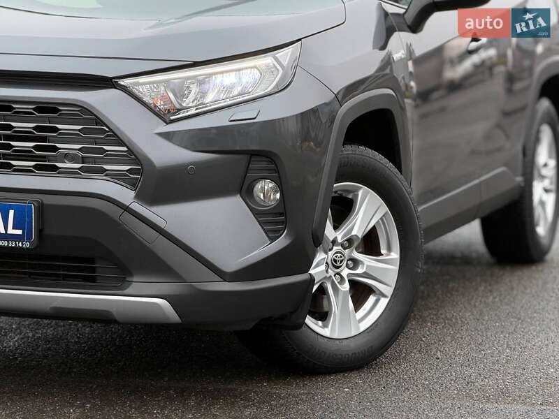 Внедорожник / Кроссовер Toyota RAV4 2020 в Кривом Роге фото 5 Внедорожник / Кроссовер Toyota RAV4 2020 в Кривом Роге