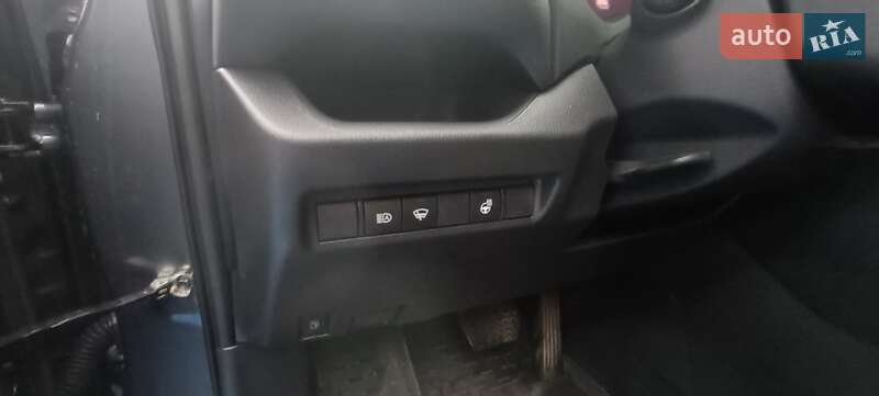 Внедорожник / Кроссовер Toyota RAV4 2022 в Львове фото 14 Внедорожник / Кроссовер Toyota RAV4 2022 в Львове