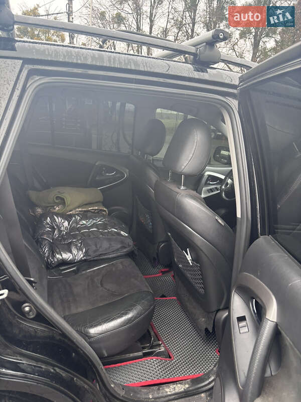 Внедорожник / Кроссовер Toyota RAV4 2012 в Львове