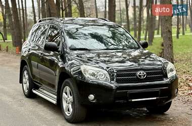 Внедорожник / Кроссовер Toyota RAV4 2008 в Киеве