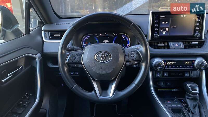 Внедорожник / Кроссовер Toyota RAV4 2020 в Одессе фото 12 Внедорожник / Кроссовер Toyota RAV4 2020 в Одессе