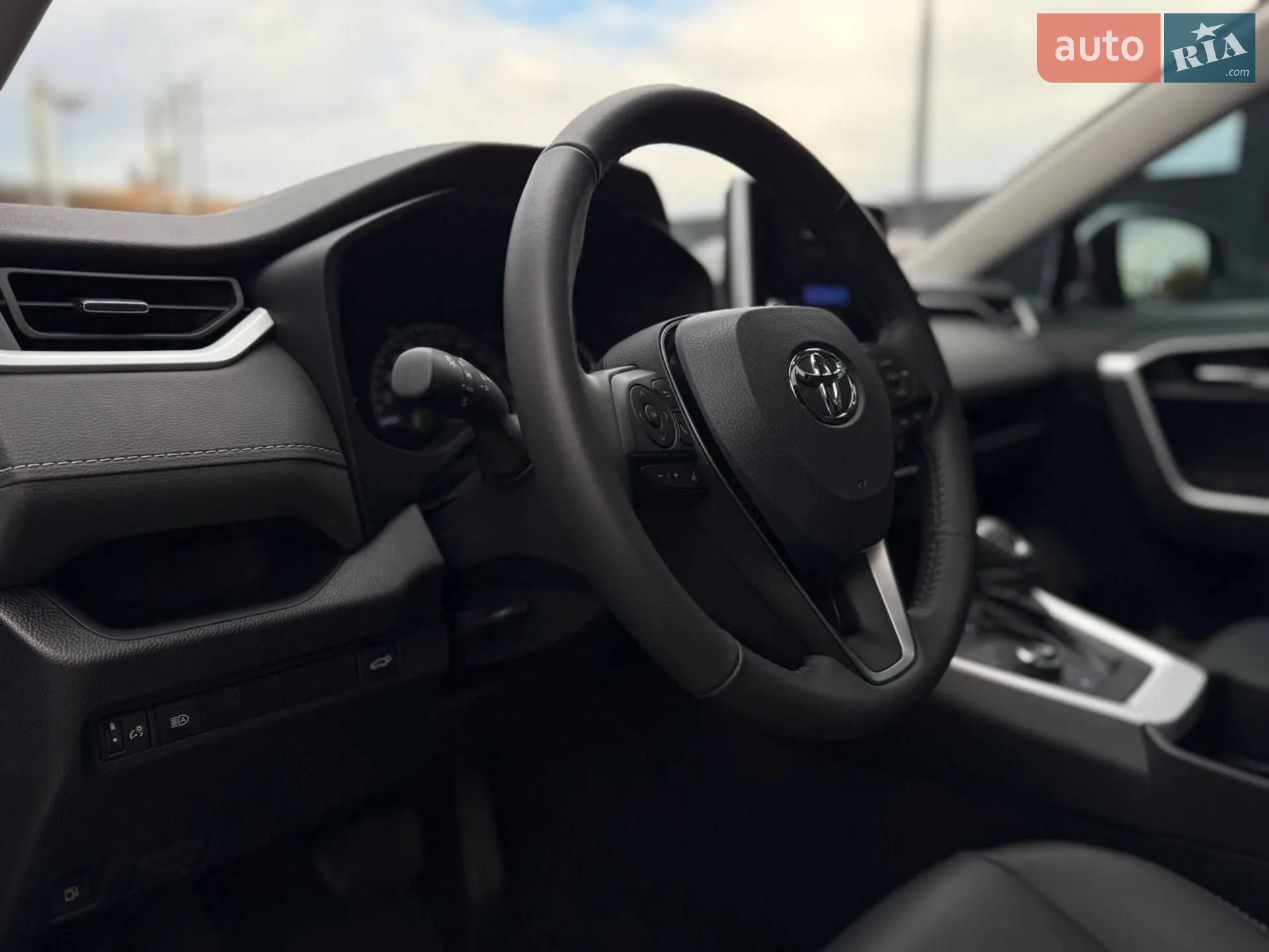 2024 Toyota RAV 4 - мініатюра 11