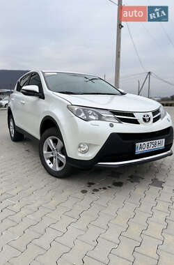 Позашляховик / Кросовер Toyota RAV4 2013 в Хусті