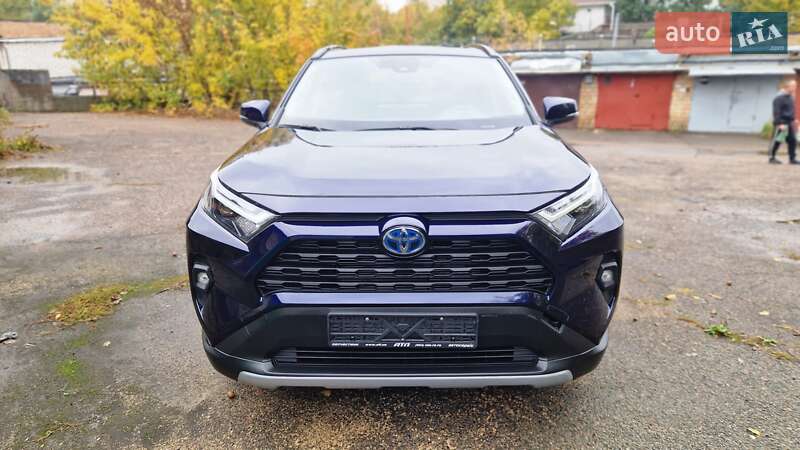 Позашляховик / Кросовер Toyota RAV4 2023 в Києві
