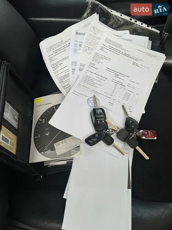 Внедорожник / Кроссовер Toyota RAV4 2011 в Виннице документ