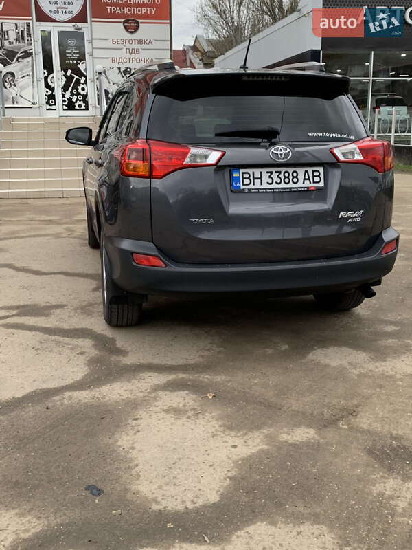 Внедорожник / Кроссовер Toyota RAV4 2013 в Одессе