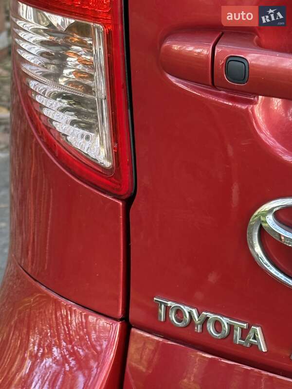 Внедорожник / Кроссовер Toyota RAV4 2008 в Киеве