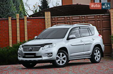 Позашляховик / Кросовер Toyota RAV4 2011 в Дніпрі