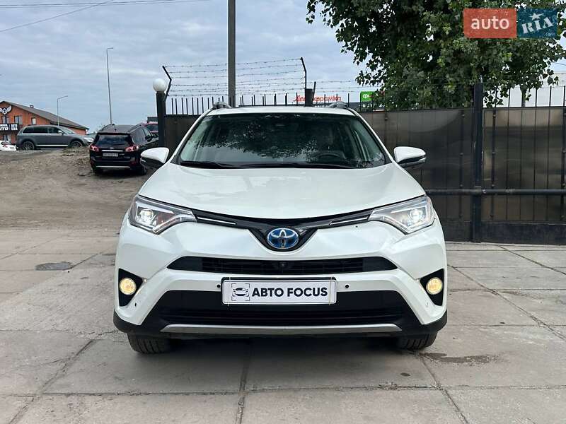 Внедорожник / Кроссовер Toyota RAV4 2017 в Киеве