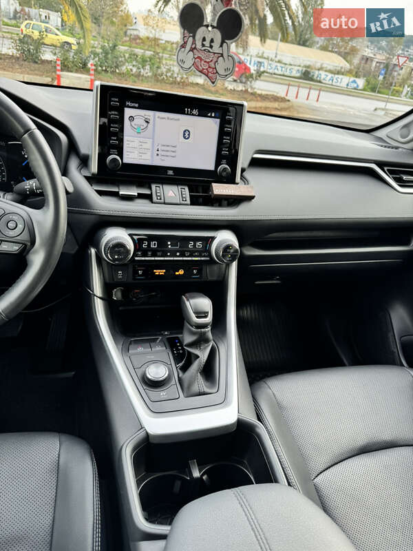Внедорожник / Кроссовер Toyota RAV4 2022 в Одессе
