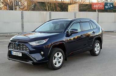 Позашляховик / Кросовер Toyota RAV4 2020 в Києві