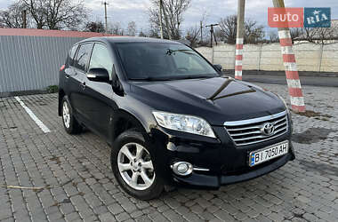 Позашляховик / Кросовер Toyota RAV4 2011 в Козельщині