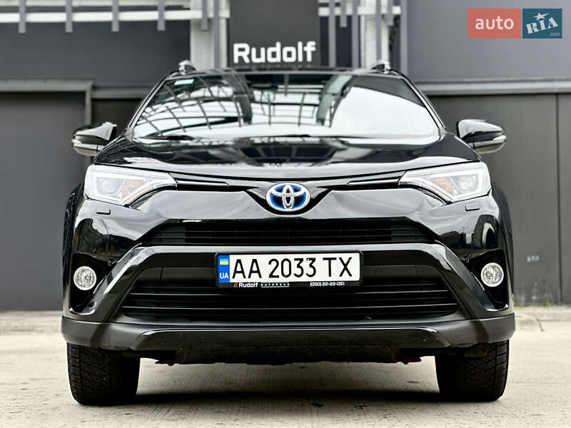 Внедорожник / Кроссовер Toyota RAV4 2018 в Киеве фото 16 Внедорожник / Кроссовер Toyota RAV4 2018 в Киеве