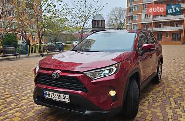 Внедорожник / Кроссовер Toyota RAV4 2021 в Одессе