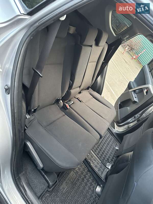 Внедорожник / Кроссовер Toyota RAV4 2018 в Харькове