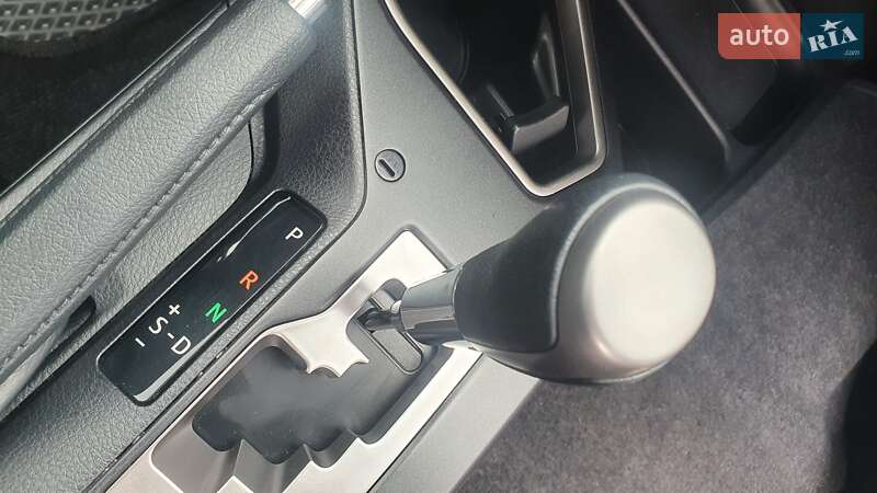 Внедорожник / Кроссовер Toyota RAV4 2017 в Харькове фото 9 Внедорожник / Кроссовер Toyota RAV4 2017 в Харькове