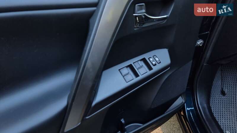 Внедорожник / Кроссовер Toyota RAV4 2017 в Харькове фото 26 Внедорожник / Кроссовер Toyota RAV4 2017 в Харькове