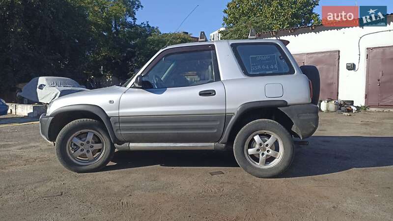 Внедорожник / Кроссовер Toyota RAV4 1997 в Одессе