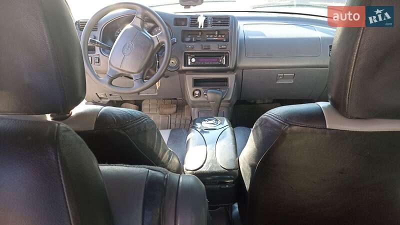 Внедорожник / Кроссовер Toyota RAV4 1997 в Одессе