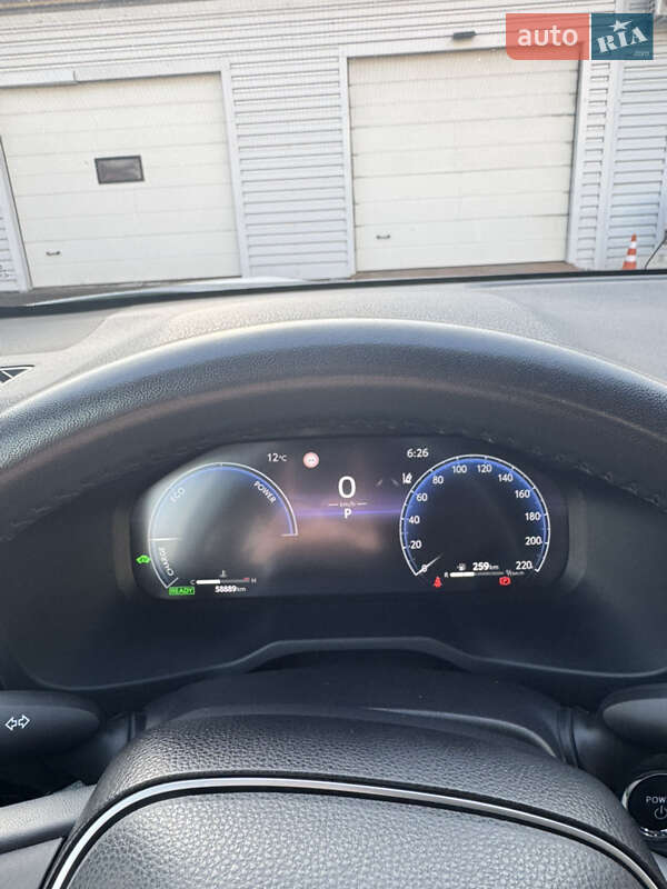 Позашляховик / Кросовер Toyota RAV4 2023 в Харкові