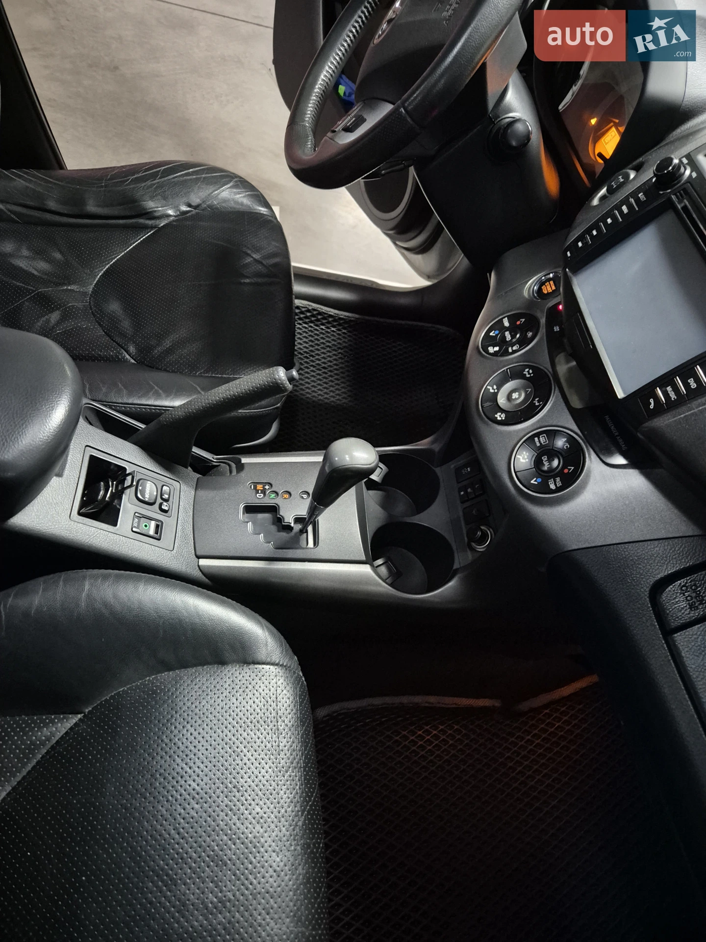 2011 Toyota RAV 4 - мініатюра 26