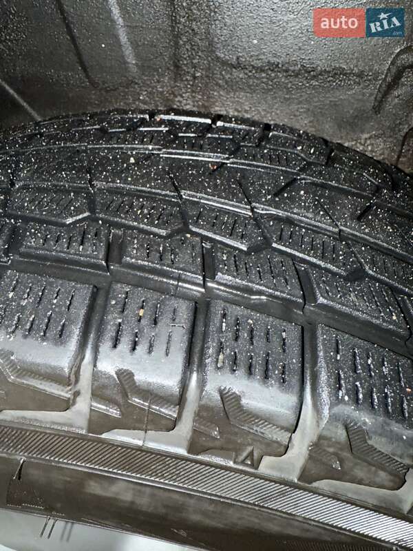 Позашляховик / Кросовер Toyota RAV4 2010 в Києві