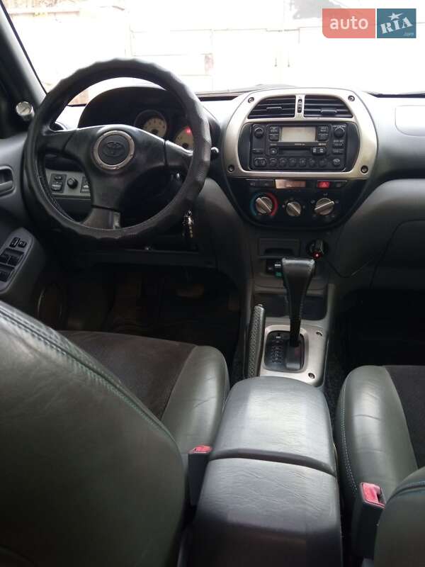 Внедорожник / Кроссовер Toyota RAV4 2003 в Одессе фото 6 Внедорожник / Кроссовер Toyota RAV4 2003 в Одессе