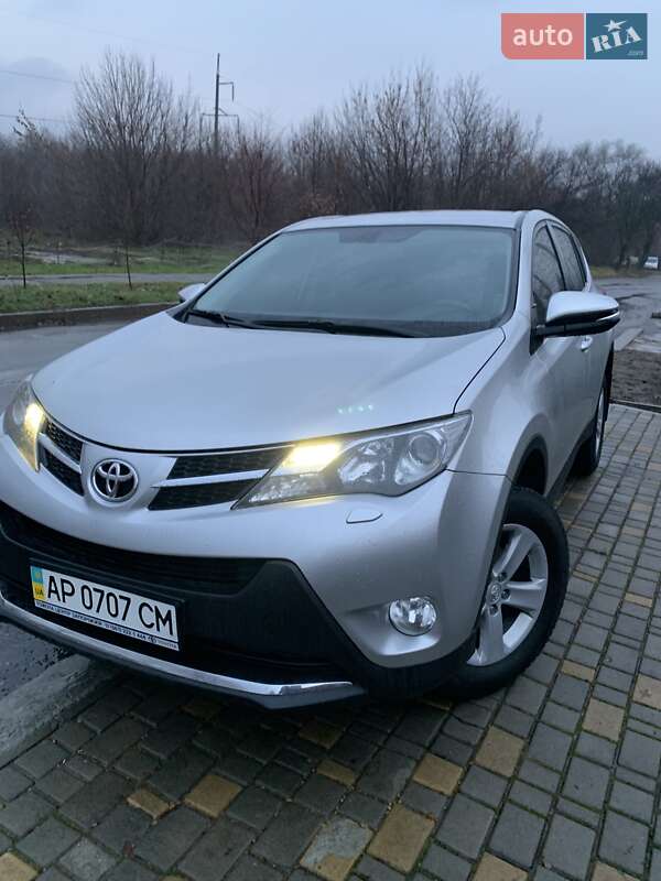 Toyota RAV4 2013