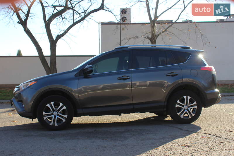 Внедорожник / Кроссовер Toyota RAV4 2016 в Днепре фото 10 Внедорожник / Кроссовер Toyota RAV4 2016 в Днепре