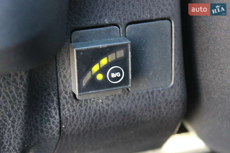 Внедорожник / Кроссовер Toyota RAV4 2016 в Днепре фото 25 Внедорожник / Кроссовер Toyota RAV4 2016 в Днепре