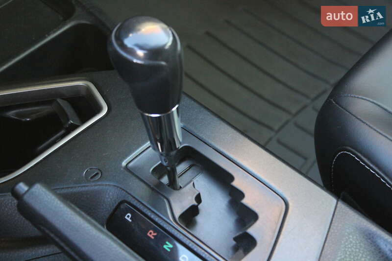 Внедорожник / Кроссовер Toyota RAV4 2016 в Днепре фото 28 Внедорожник / Кроссовер Toyota RAV4 2016 в Днепре