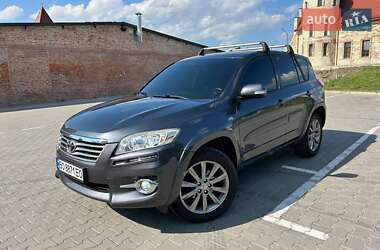 Позашляховик / Кросовер Toyota RAV4 2011 в Рогатині