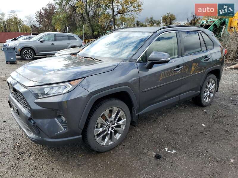 Toyota RAV4 2018