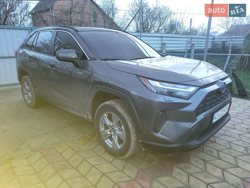 Позашляховик / Кросовер Toyota RAV4 2022 в Полтаві