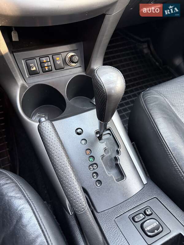 Внедорожник / Кроссовер Toyota RAV4 2008 в Киеве фото 33 Внедорожник / Кроссовер Toyota RAV4 2008 в Киеве