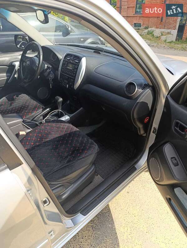 Внедорожник / Кроссовер Toyota RAV4 2005 в Харькове фото 5 Внедорожник / Кроссовер Toyota RAV4 2005 в Харькове
