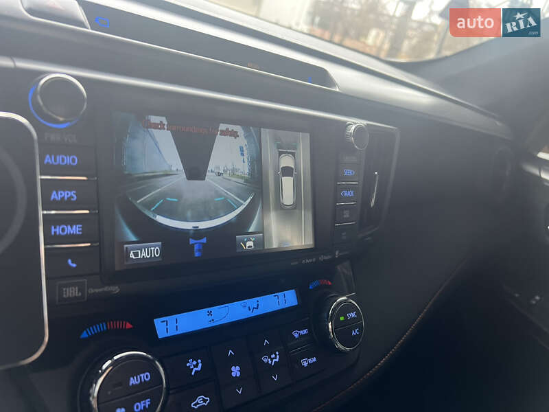 Позашляховик / Кросовер Toyota RAV4 2016 в Києві фото 27 Позашляховик / Кросовер Toyota RAV4 2016 в Києві