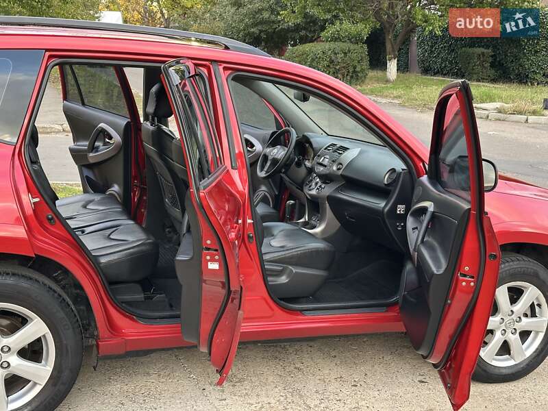 Позашляховик / Кросовер Toyota RAV4 2008 в Одесі