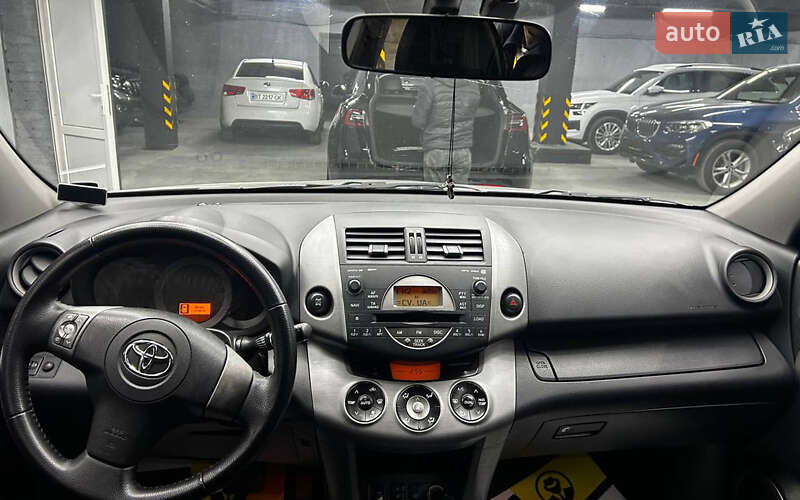 Позашляховик / Кросовер Toyota RAV4 2007 в Чернівцях фото 7 Позашляховик / Кросовер Toyota RAV4 2007 в Чернівцях