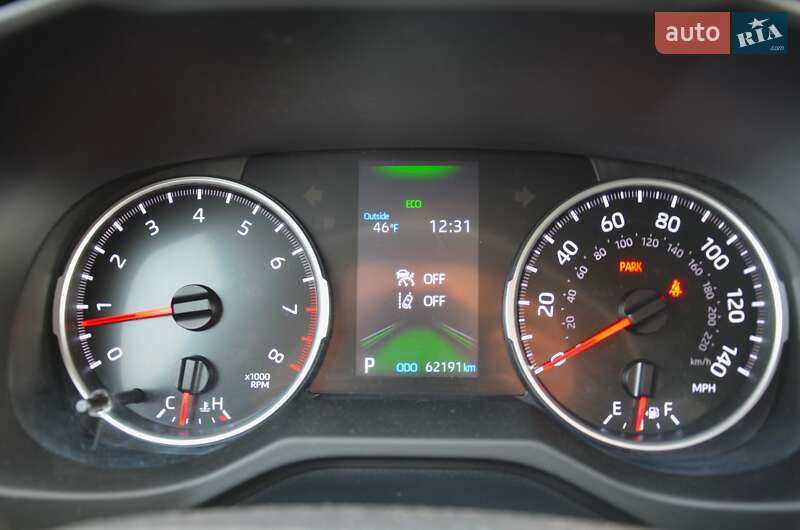 Внедорожник / Кроссовер Toyota RAV4 2022 в Киеве