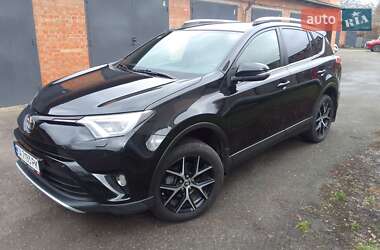 Внедорожник / Кроссовер Toyota RAV4 2017 в Виннице