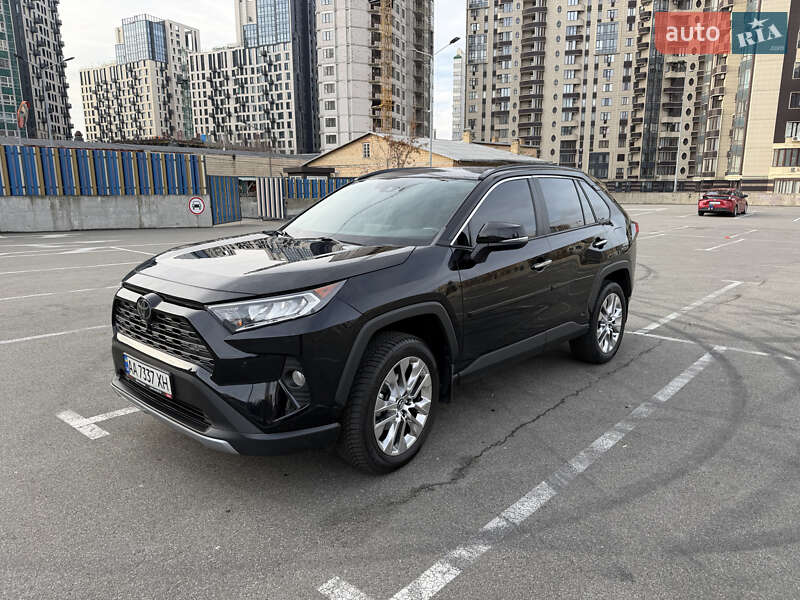 Toyota RAV4 2019
