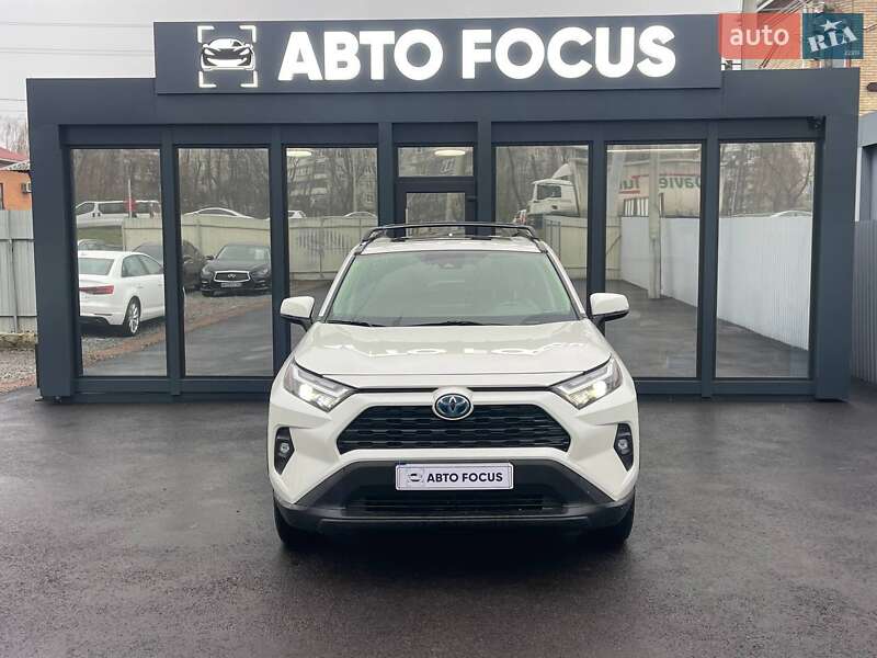 Внедорожник / Кроссовер Toyota RAV4 2022 в Киеве