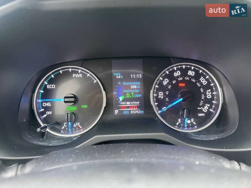 Внедорожник / Кроссовер Toyota RAV4 2022 в Киеве